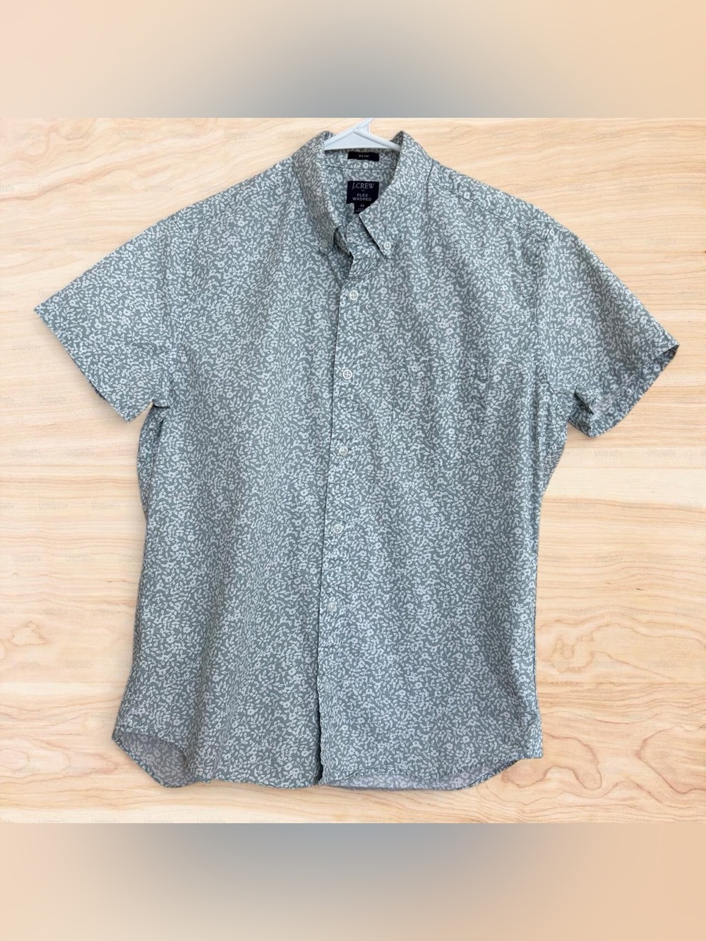 J. Crew Men’s Short-Sleeve Printed Button-Up Shirt